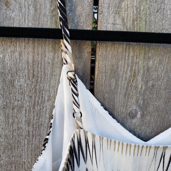 Vince Camuto Linear Echoes Print Dress - Size PXS - Picture 7 of 12